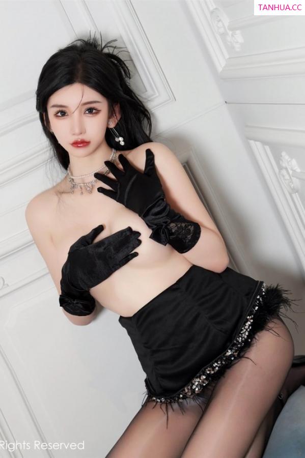 周于希dummy  [XiuRen]高清写真图 2023.05.19 No.6771 周于希Sally 美臀黑丝第70张图片